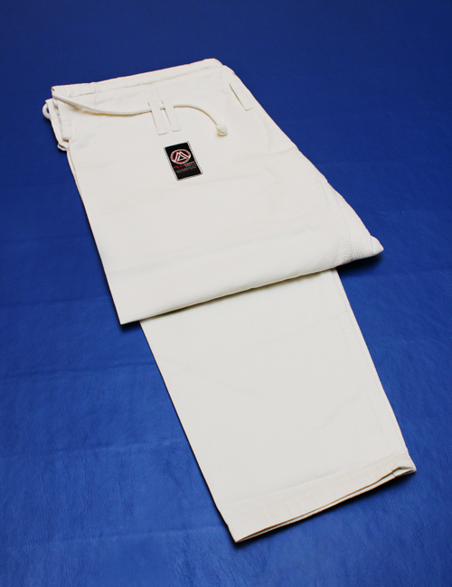 Folded pants of the BJJ Association Gi – Basic in white