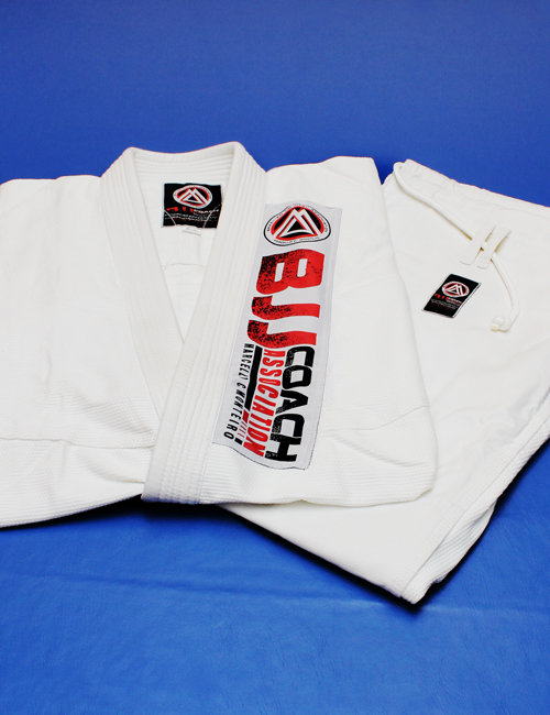 Jacket and pants of the BJJ Association Gi – Basic in white